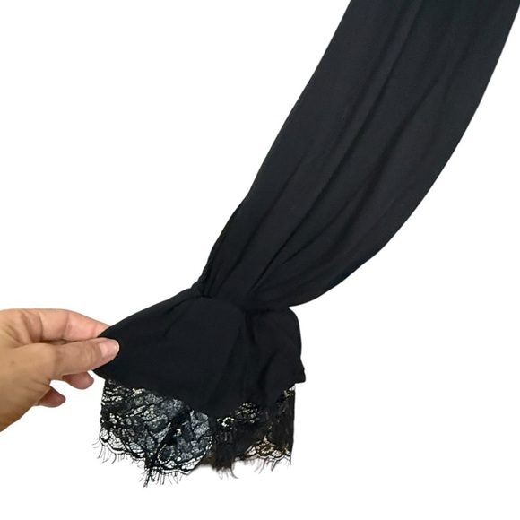 Forever 21 Elegant Off Shoulder Black Lace Steampunk Blouse. Black Size M #1467 - Picture 3 of 4